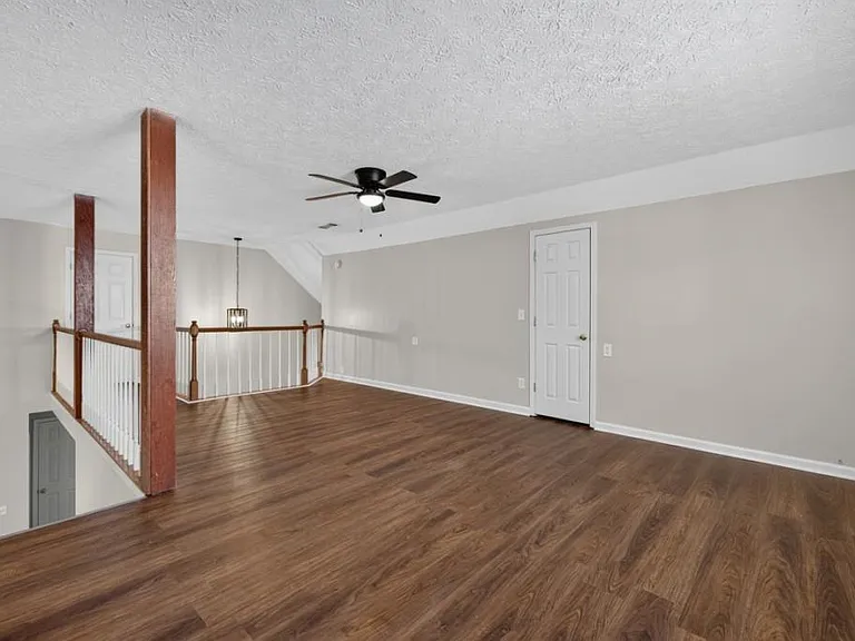 2949 Weston Brook Ln — Photo 40
