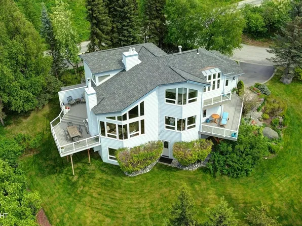 18706 Petrel Cir, Anchorage, AK 99516