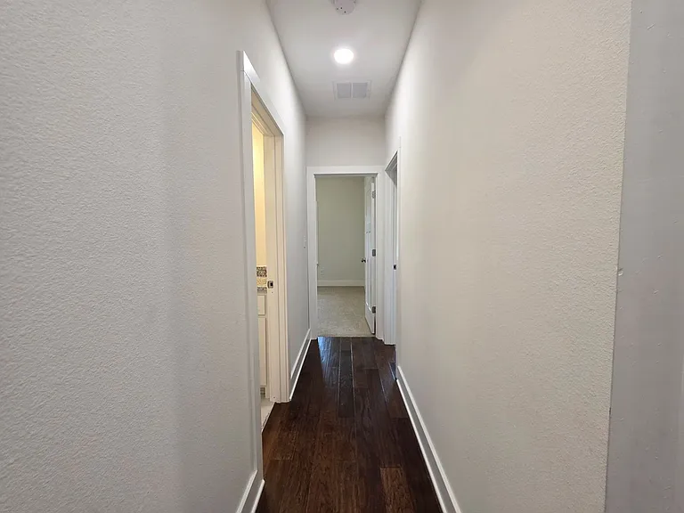 4570 Omaha Dr — Photo 28