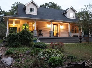 284 Hanover Rd, Baltic, CT 06330