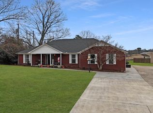 25704 Copeland Rd, Athens, AL 35613