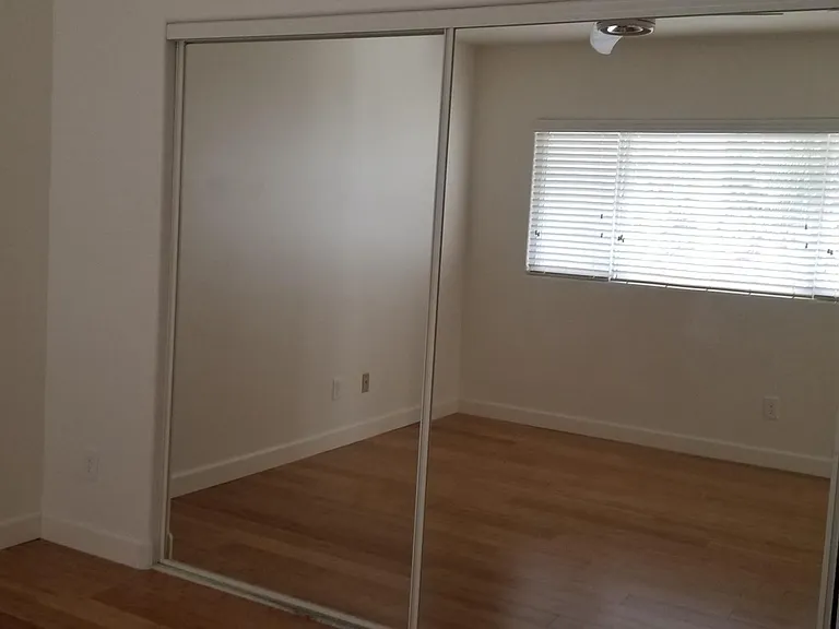 4969 Santa Monica Ave #D — Photo 10