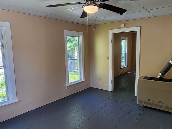 4th image of 313-315 Wildwood Ave