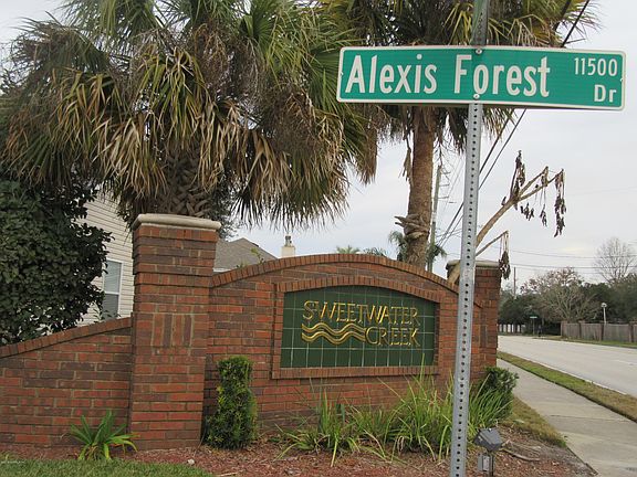 2nd image of 11567 Alexis Forest Dr