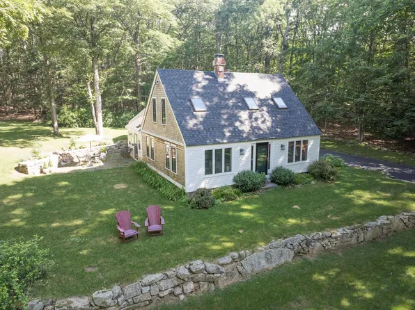 180 Clay Hill Road, York, ME 03902