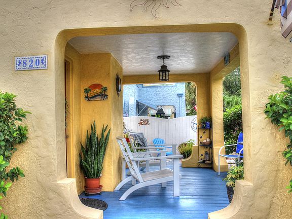 2nd image of 820 N Oleander Ave