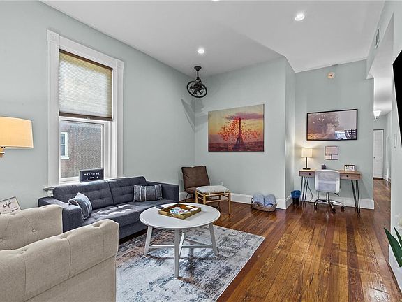4th image of 2221 Missouri Ave #B