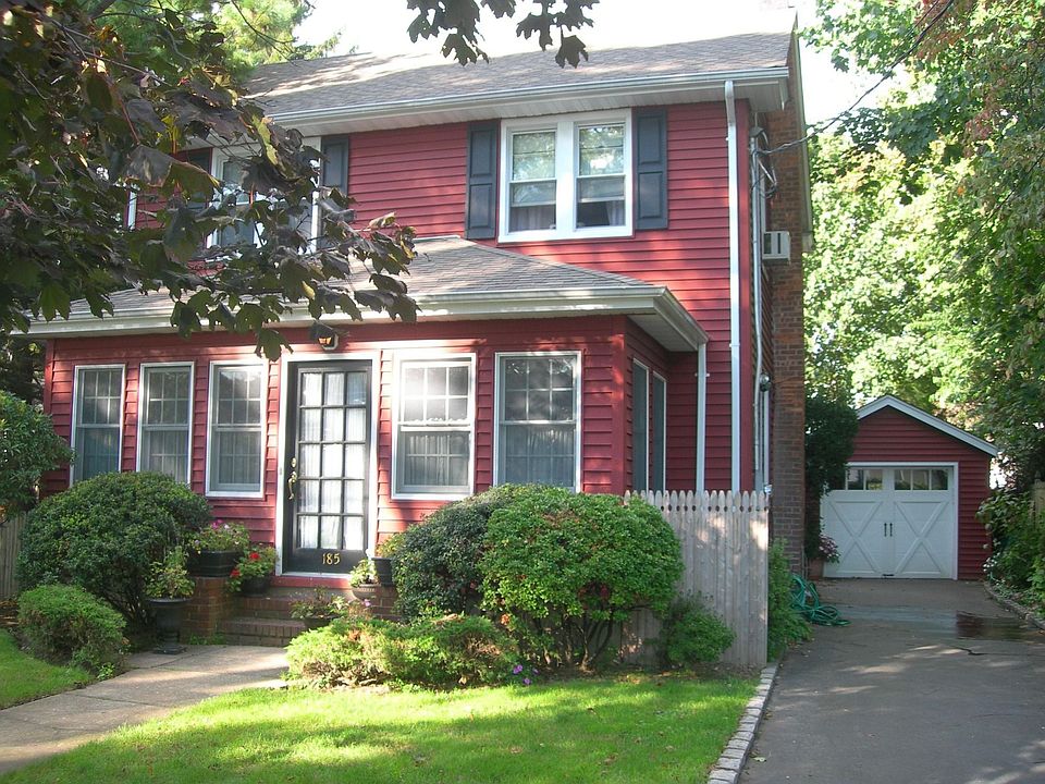 1st image of 185 Cedar Ave