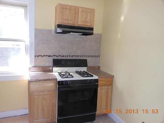 4th image of 7506 S Peoria St #2