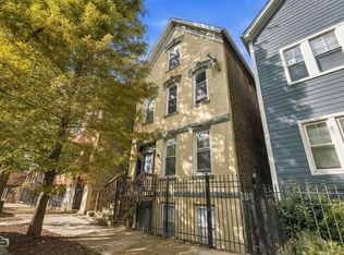 2038 W Churchill St, Chicago, IL 60647