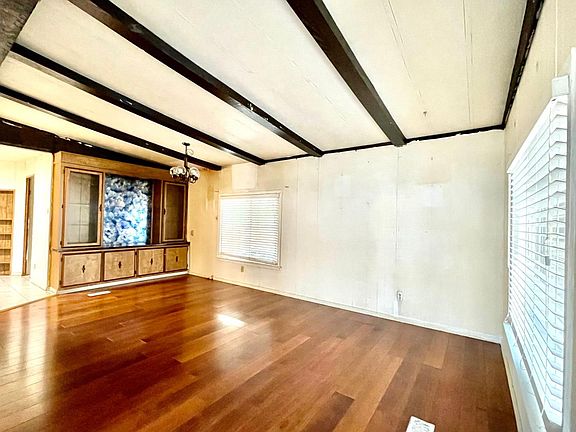 4th image of 1469 Sunbeam Cir #1469