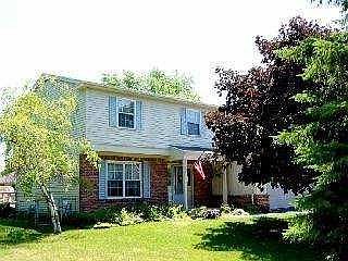 1st image of 127 Rossway Ave