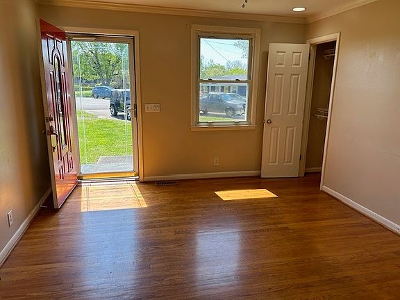 2nd image of 2407 Lazenby Dr