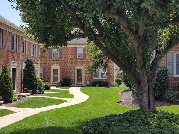 126 Hoffer Way, Manheim, PA 17545