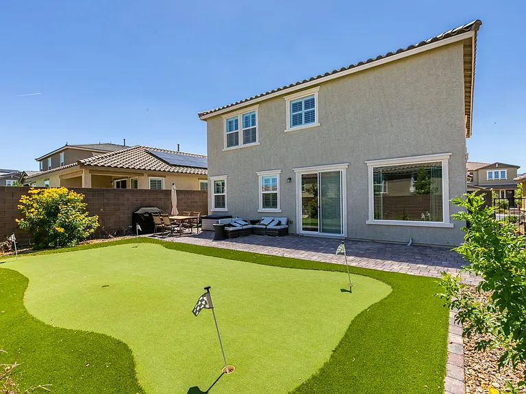 3496 Calentina Ave — Photo 4