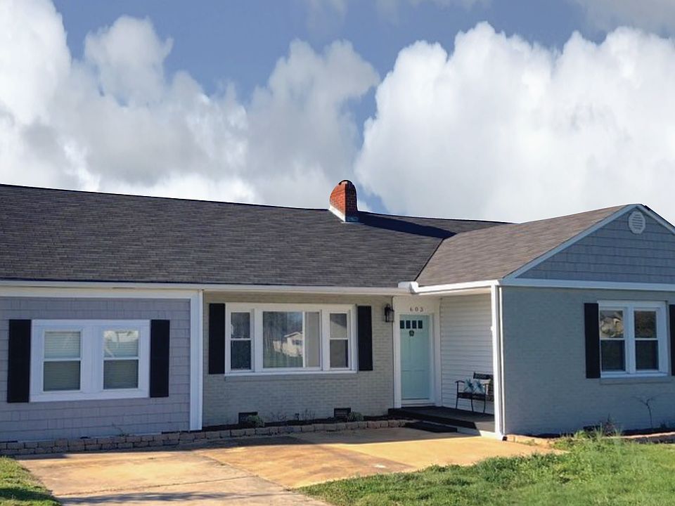 4 BR, 2 masters, 2 baths NEW