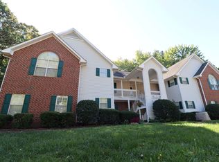 321 Renshaw Ct, Cary, NC 27518