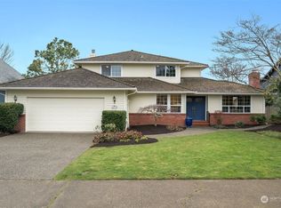 19232 64th Pl NE, Kenmore, WA 98028