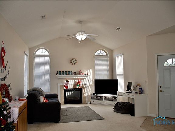 5th image of 15379 S Point Dr #U10-15