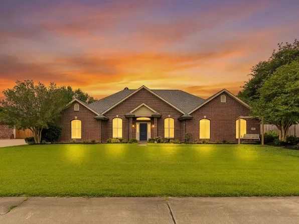 4948 S Westridge Park Dr, Lake Charles, LA 70605
