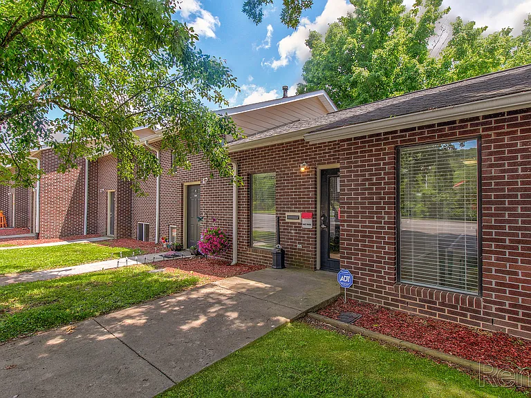 Rogersville Villas — Photo 8