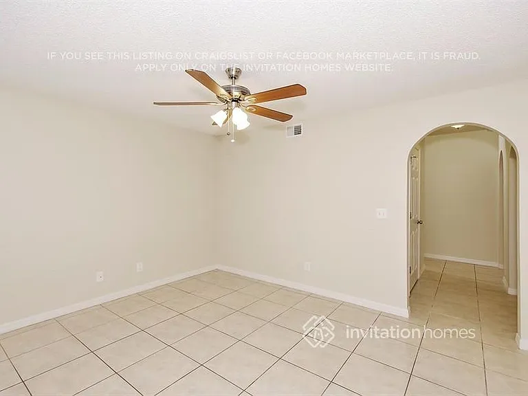 921 Nancy Ct — Photo 5