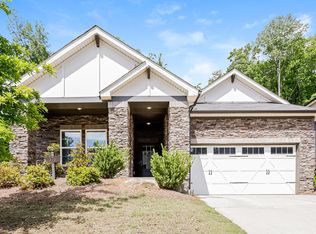 376 Magnolia Dr, Dawsonville, GA 30534