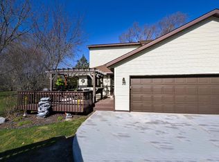 N6973 Rock Lake Rd APT 22, Lake Mills, WI 53551