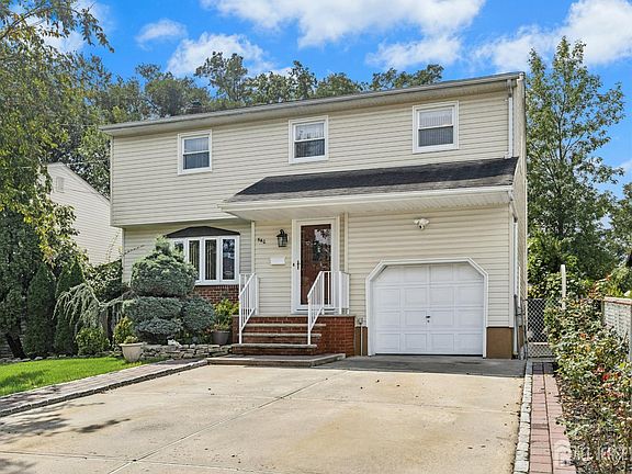 2nd image of 540 Butler St