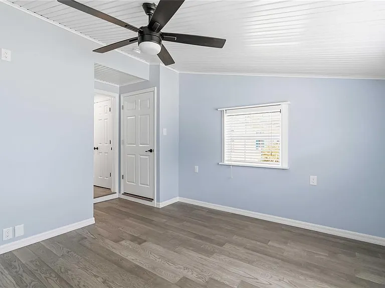 607 Manatee Ave — Photo 22