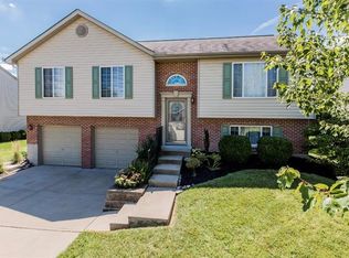 1291 Farmcrest Dr, Union, KY 41091