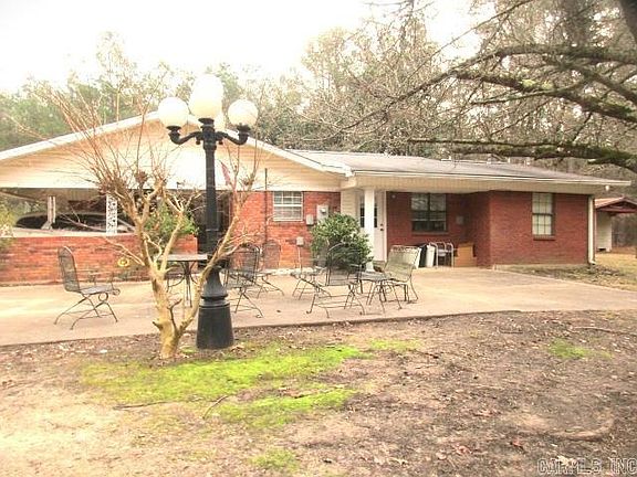 4th image of 70 Crouse Loop