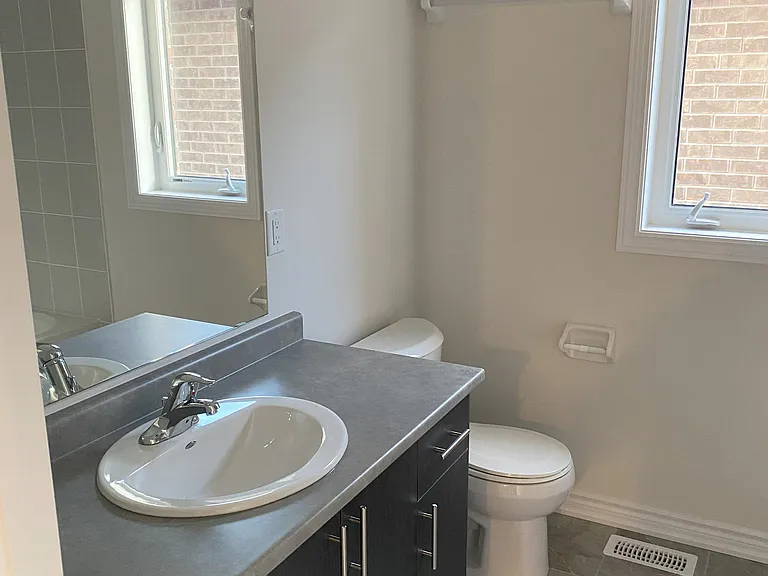 48 Prudhoe Ter — Photo 13