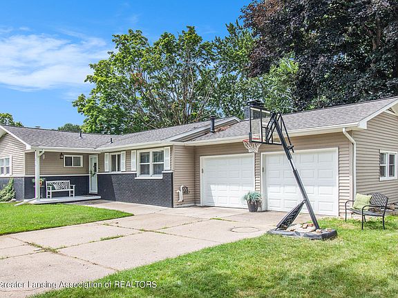 2nd image of 310 Elmshaven Dr