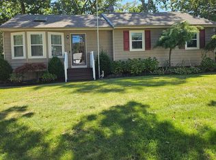214 Moriches Ave, Mastic, NY 11950