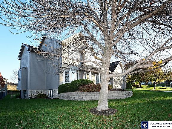 2nd image of 17058 Seward St