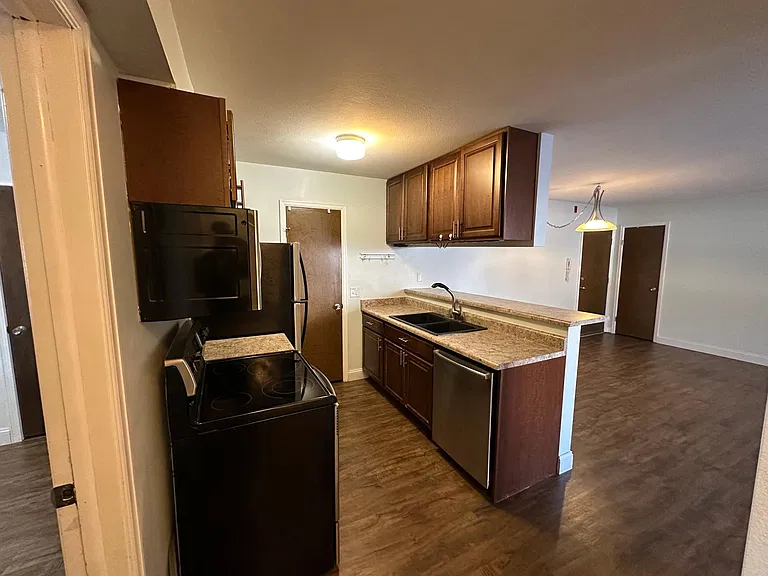 1305 Kirkwood Dr #108 — Photo 7