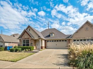 2007 SW Stonegrove Rd, Bentonville, AR 72713