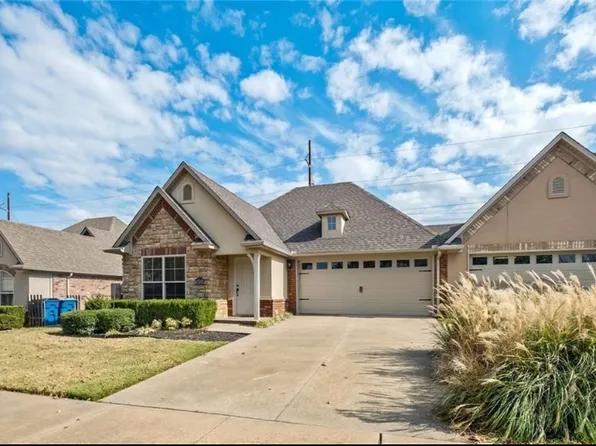 2007 SW Stonegrove Rd, Bentonville, AR 72713