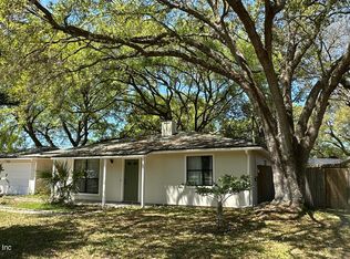 556 San Pablo Rd N, Jacksonville, FL 32225