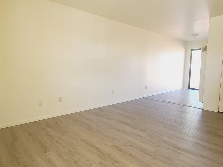 1790 Tanya Ln #B — Photo 4
