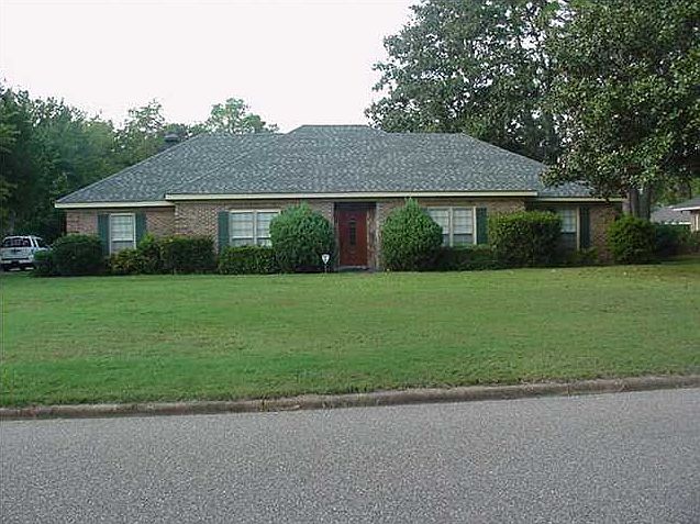 1st image of 118 Ocala Dr