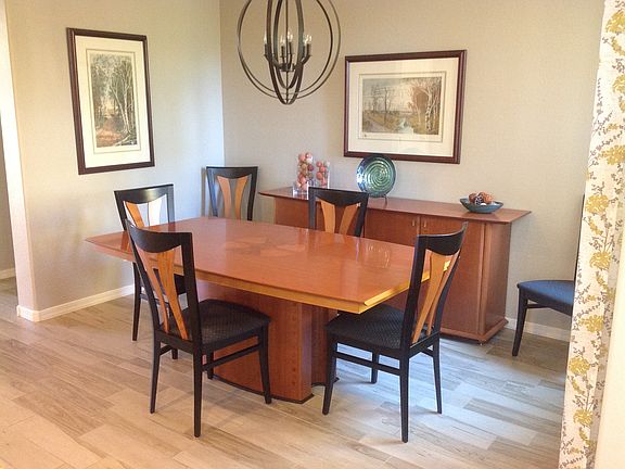 Dining Rm