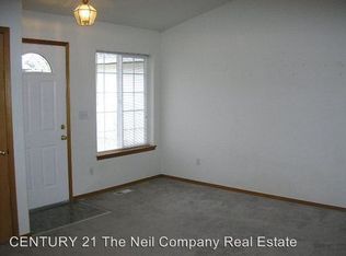 100 Geneva Ct, Roseburg, OR 97471