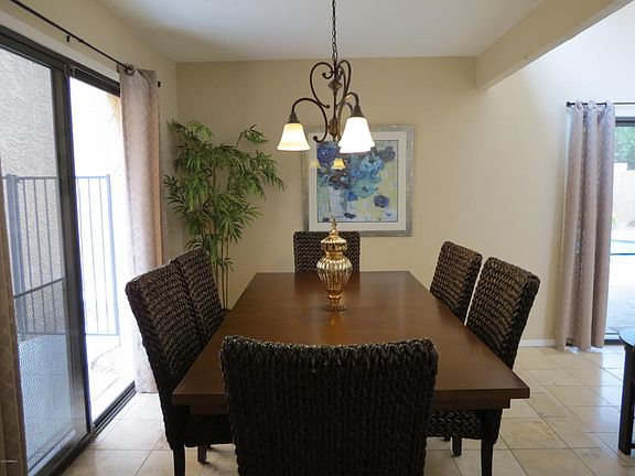 5th image of 1132 E Tapatio Dr