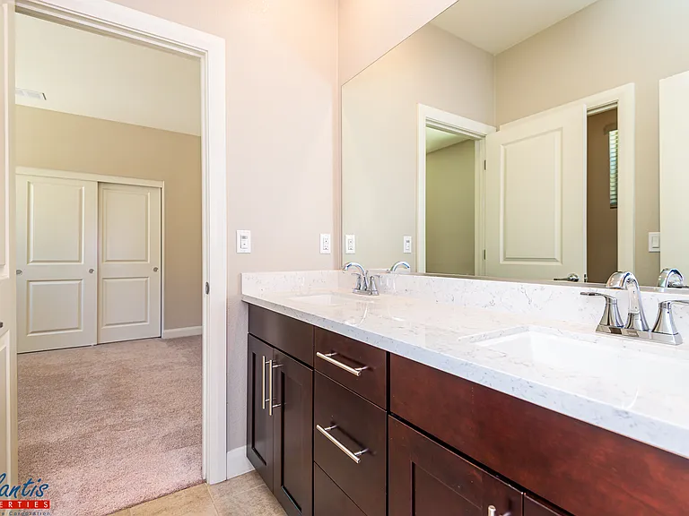 1567 Hidden Creek Ln — Photo 16