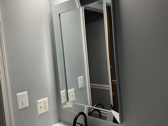 5th image of 529 S Longwood St #D-700