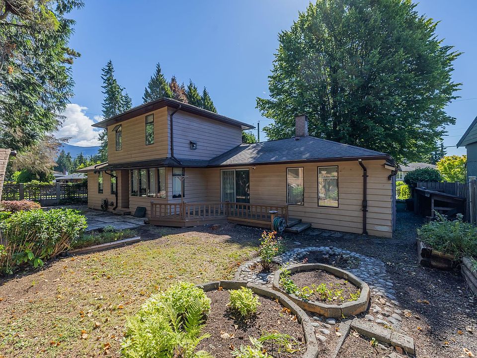 1st image of 2495 Lauralynn Dr