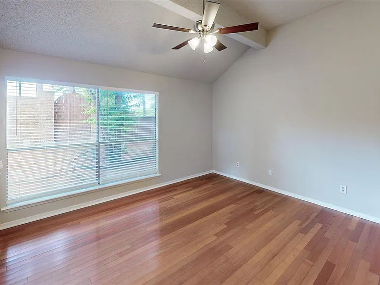 3303 Golden Trails Dr #101 — Photo 12