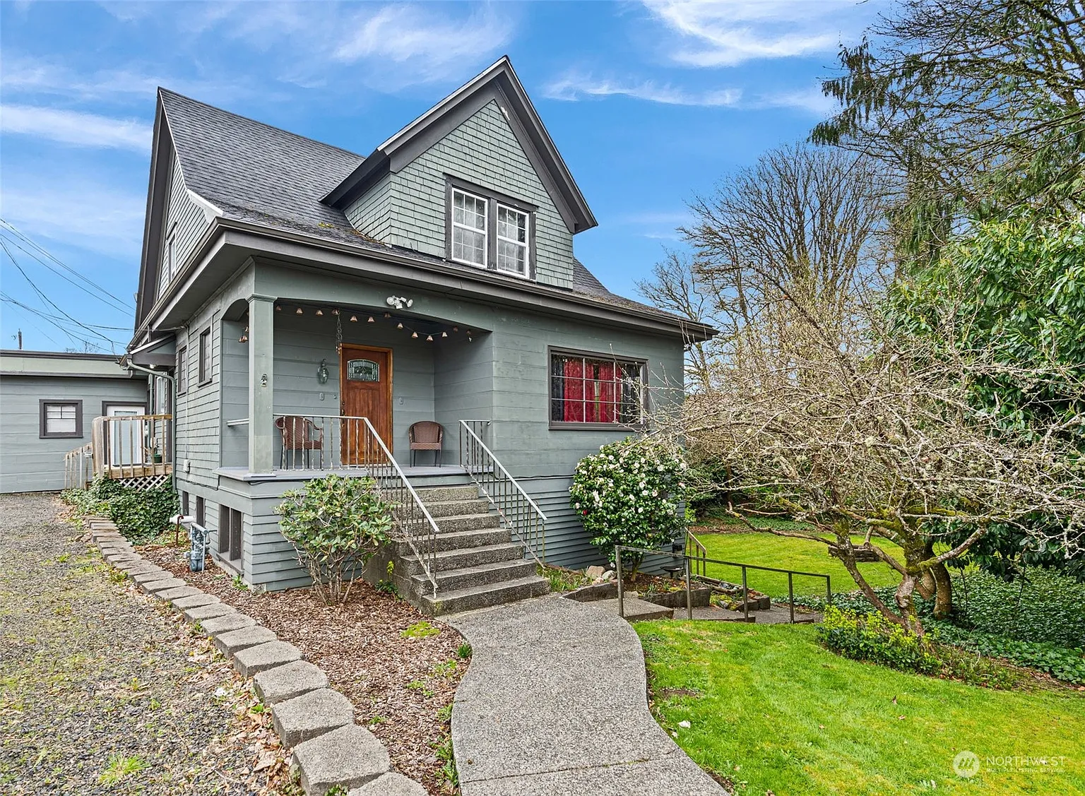 508 N Broadway Street photo 1